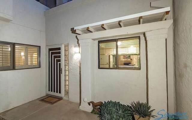 Western Gallery By Signature Vacation Rentals