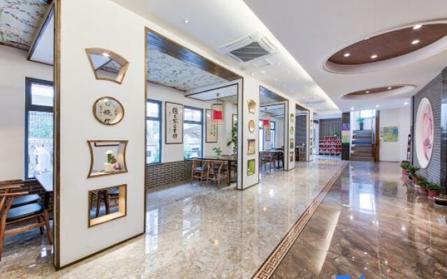 Pinwei Inn
