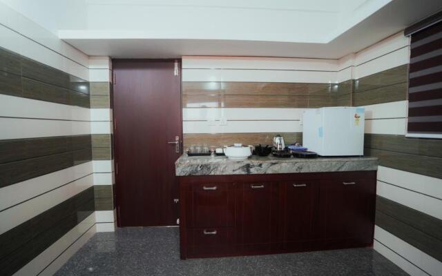 Beverly Suites