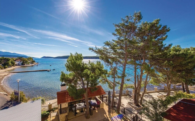 Nice Home in Banjol With Wifi and 2 Bedrooms