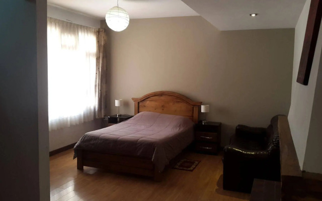 El Jardin Suites and Guest House