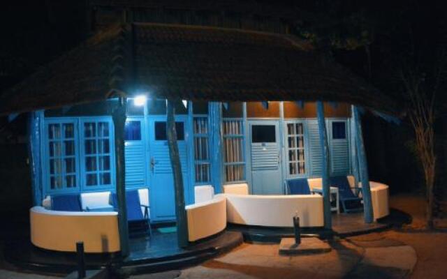 Tsunami Beach Hotel