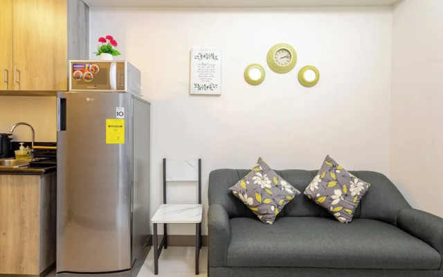 Luxurious Bayview 2BR Near MOA Picc CCP Free Wifi