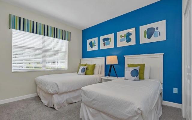 Lakeview Home w/ Private Pool & Free Water Park!