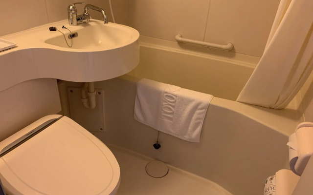 Toyoko Inn Tokyo Kanda Akihabara Hotel