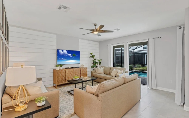 Lovely Private Pool Villa W/free Resort Access!