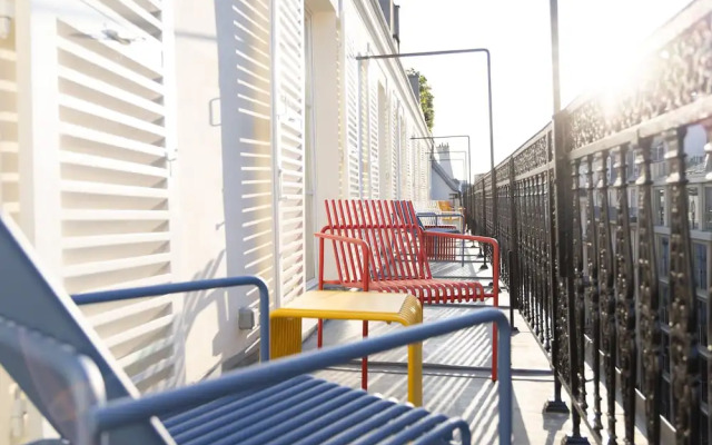 1.75 Paris La Source