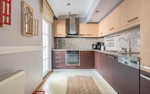 Missafir Exclusive Flat With Terrace in Nisantasi