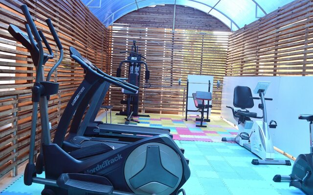 Space Hotel Apartments & Spa