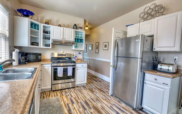 Walker’s Delight on Queen Anne