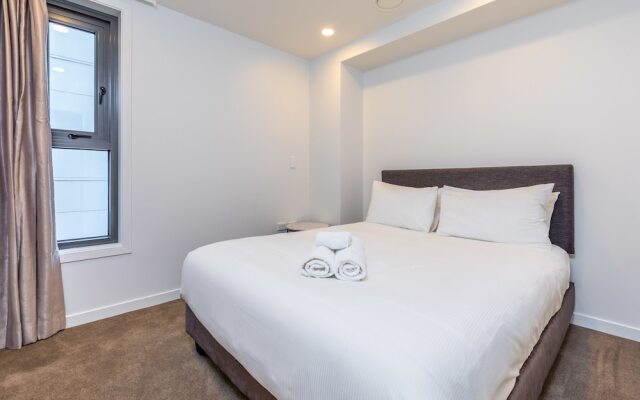 Star Queens Serviced Apartments