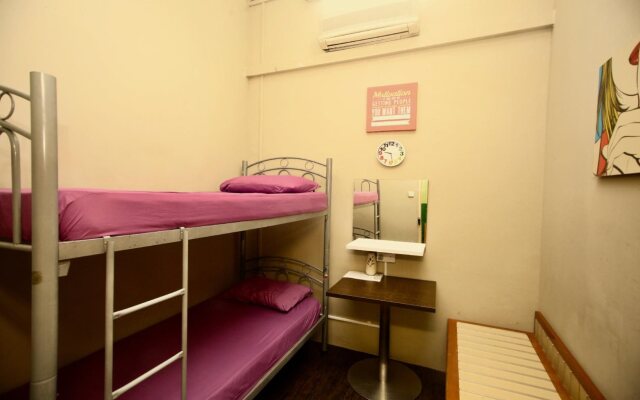 Backpacker Cozy Corner Guesthouse (SG Clean Certified)