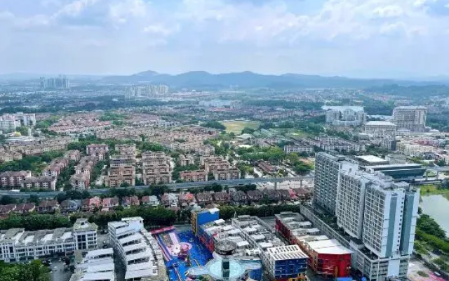 Hill10 Residence I-City 1