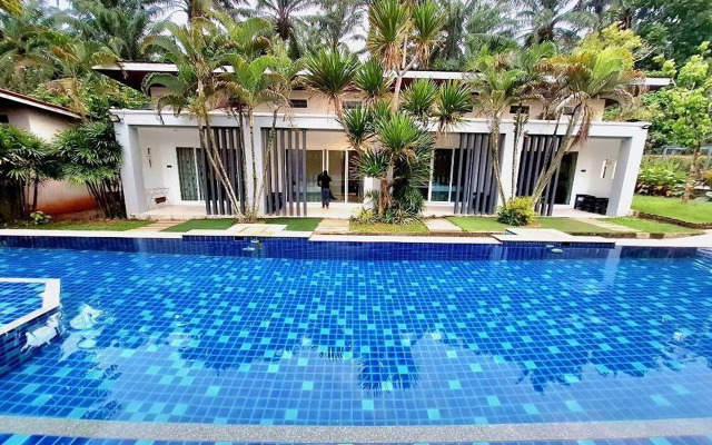 The Fong Krabi Resort
