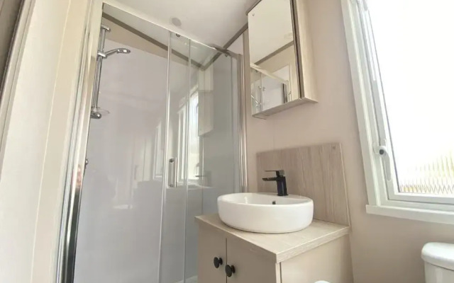 Linnhe Lochside Holidays