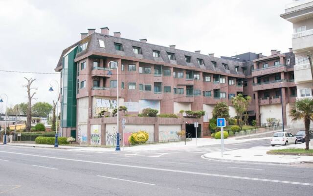 Piso Enfrente A La Playa De Samil 55 2 I