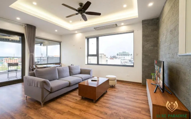 Paradise Home Trinh Cong Son