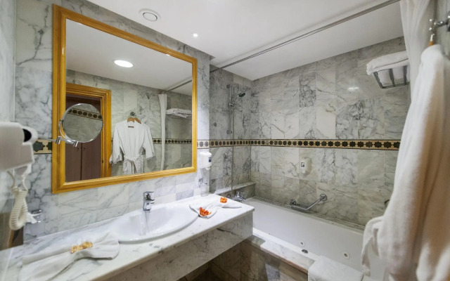 Medina Belisaire & Thalasso Hotel