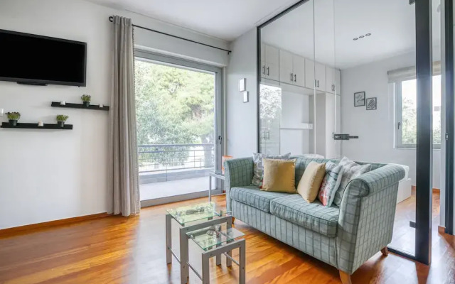 Athena's South Apartment