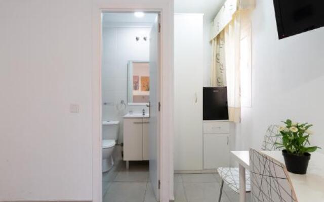 Hostal Pension Bruselas