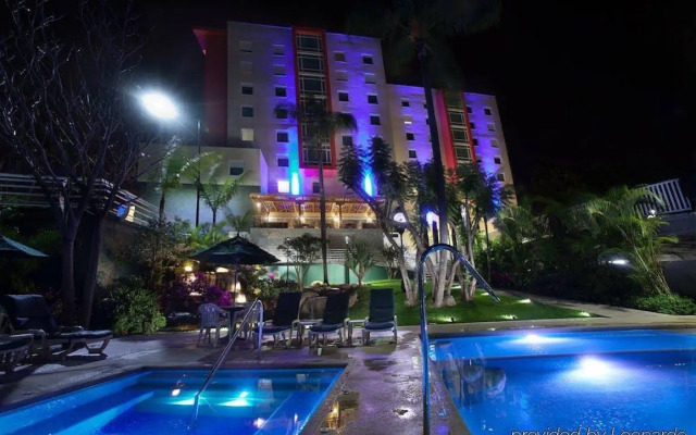 Holiday Inn Express Hotel & Suites Cuernavaca by IHG