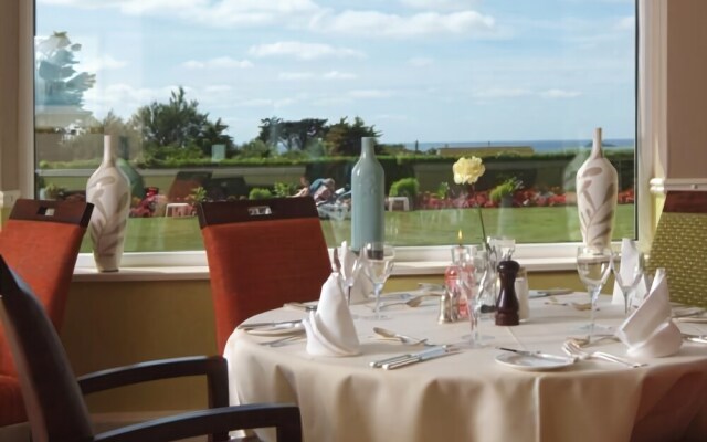 Treglos Hotel