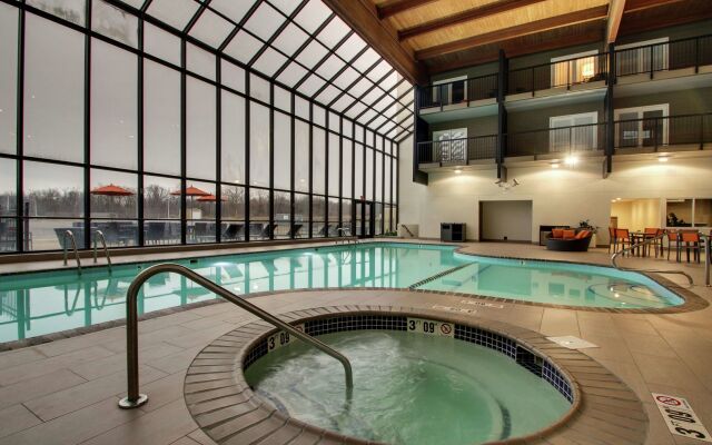 DoubleTree by Hilton Mt. Vernon