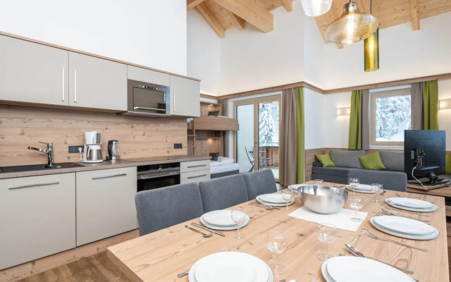 Lovely Chalet in Salzburg With Mountain View
