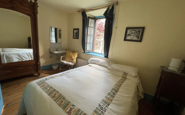 Hostel Baqueira-Refugi Rosta