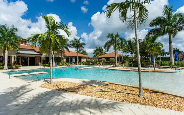 Artesia Vacation Rental