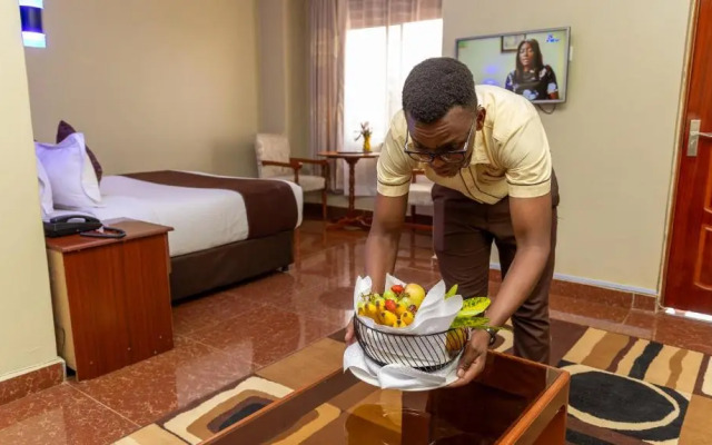 Maxland Hotel