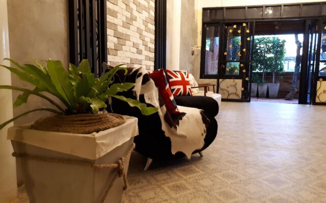 Palm Sweet Hotel