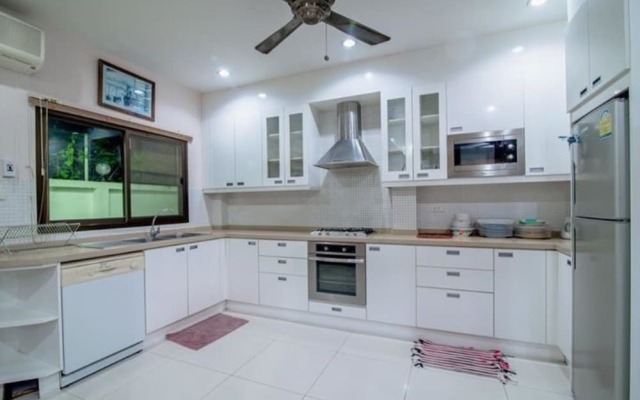 Living Private Villa by Nay