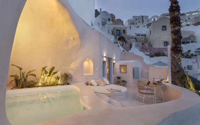 The Exotic Cave Suite