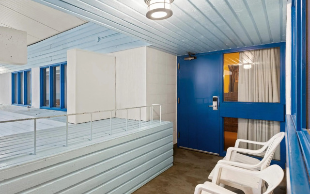 Travelodge by Wyndham Saskatoon