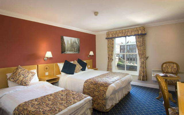 Queens Hotel