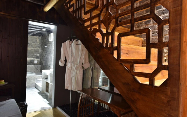 Mountain Escape Yangshuo