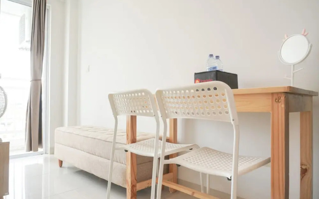 Good And Comfy 1Br (No Kitchen) At Citra Living Apartment