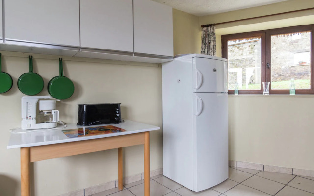 Lovely Holiday Home amidst Meadows in Sourdeval-les-Bois