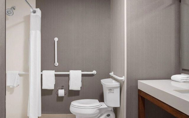 Courtyard by Marriott Charleston Summerville