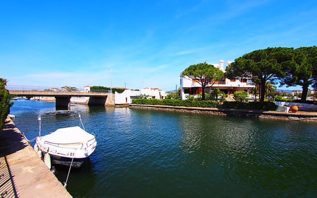 Port Banyuls 32137