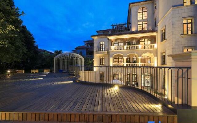 Sesame Cloud Valley Discovery Hotel(Dalian Jinshitan  Shop)