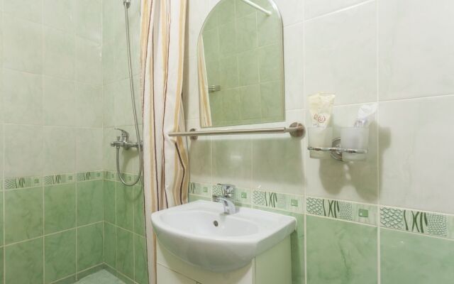 Novaya Living Quarters