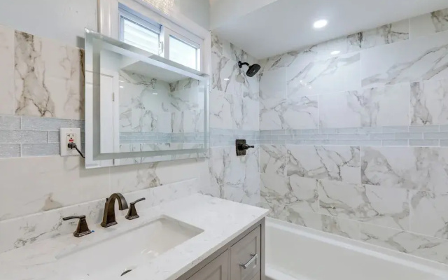 Seaside Heights Apartment Near Beach + Boardwalk!
