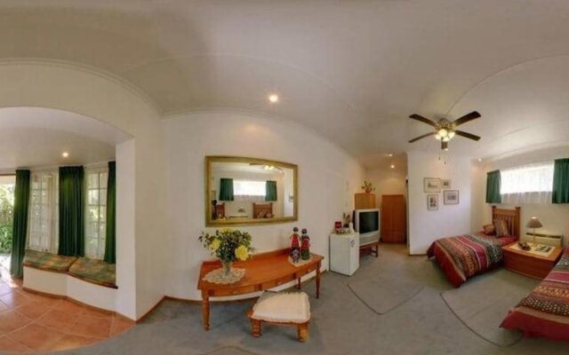 Cosy Den B&B Luxury Guest House Style