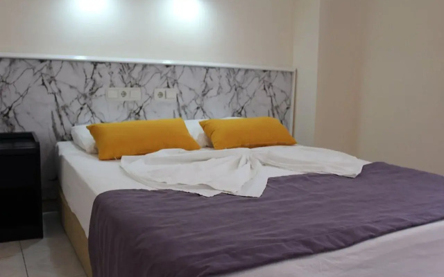 Victoria Princess Hotel
