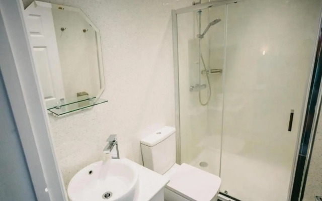 OYO Minerva Guesthouse