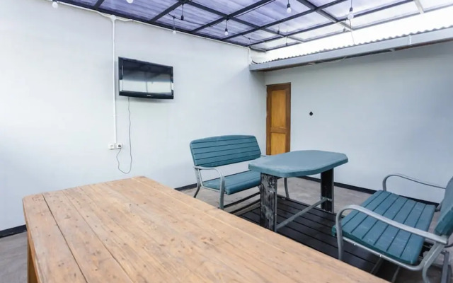 Reddoorz Hostel @ Malang City Center