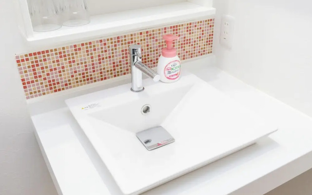 JESUS SQUARE Nippombashi