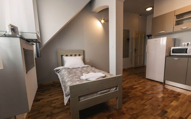 YellowBoot Aparthotel